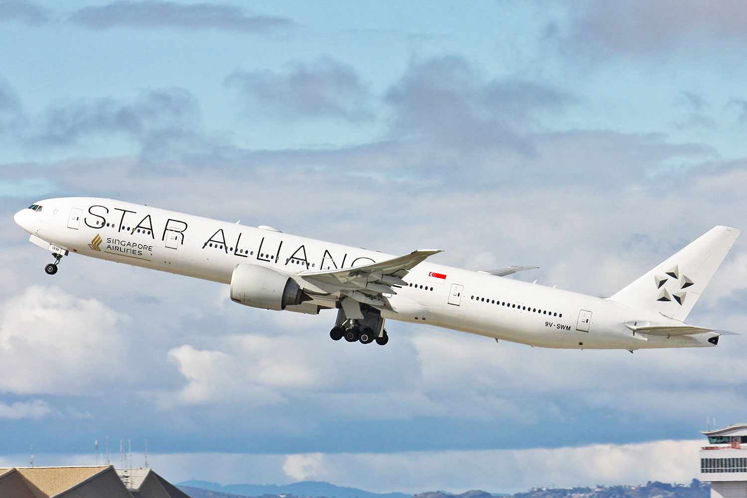 O Boeing 777-300ER da Singapore Airlines atingido pela turbulência