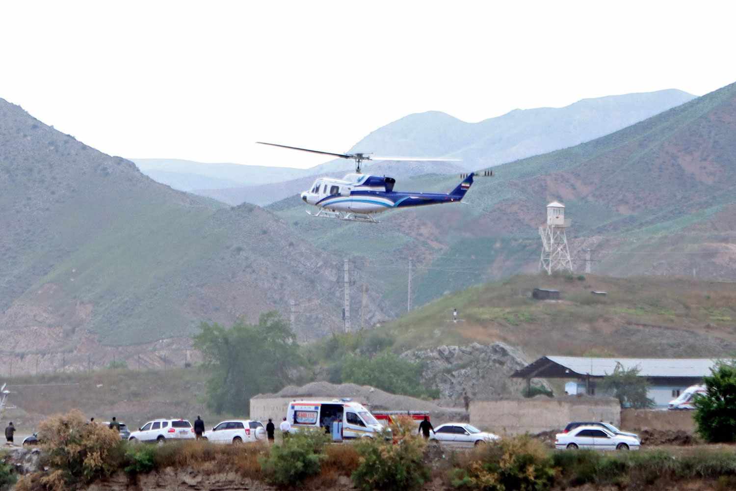 Helicóptero Bell que levava o presidente do Irã