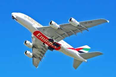 Airbus A380 A6-EEB (Simon Boddy)