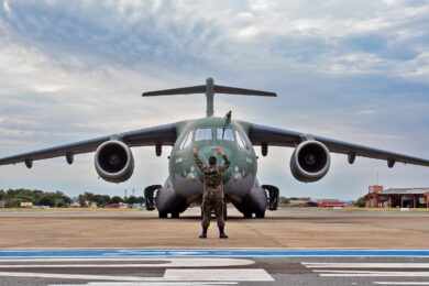 O KC-390 foi novamente acionado para combater incêndios
