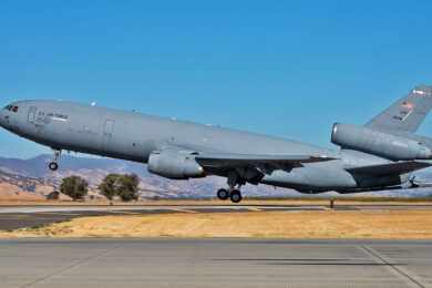 O último KC-10 Extender sai de serviço na Força Aérea dos EUA