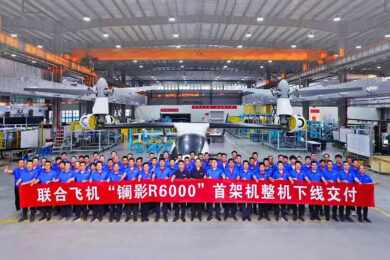 China revela drone gigante com rotores basculantes