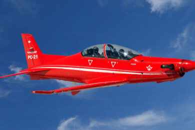 O Pilatus PC-21: dois aviões em um
