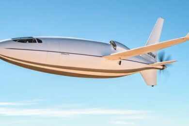 Celera 500L em voo. Aeronave executiva transporta seis passageiros (Otto Aviation)
