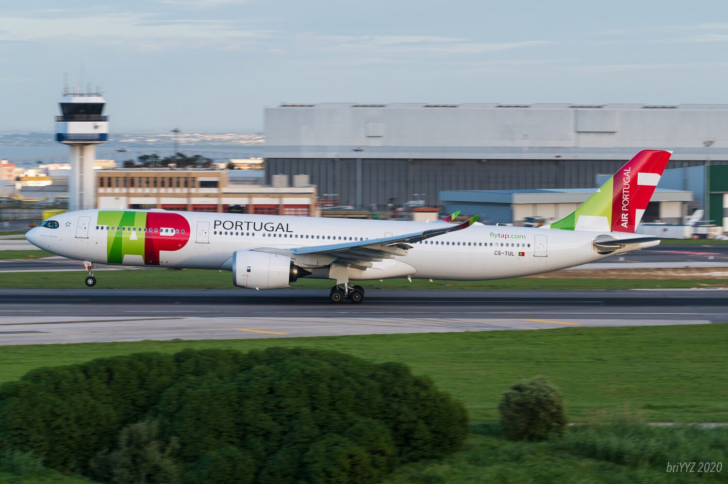 Os voos serão operados com o A330-900neo