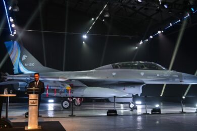Primeiros F-16 argentinos que voam de verdade só chegarão no final do ano