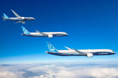 A família 787 Dreamliner compreende as versões 787-8, 787-9 e 787-10