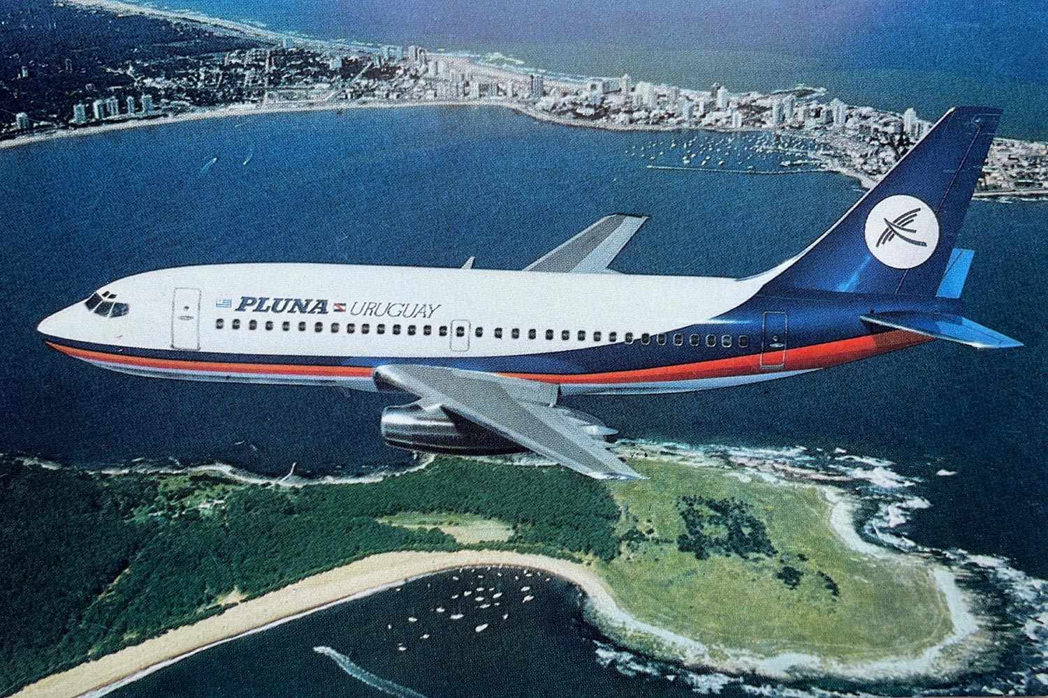 737-200_PUA