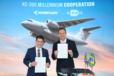 Acordo de cooperação entre a Embraer e a Denel, da África do Sul