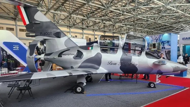 Pegasus tem configuração em tandem e motor traseiro Lycoming (Mexico Aerospace e Defensa)