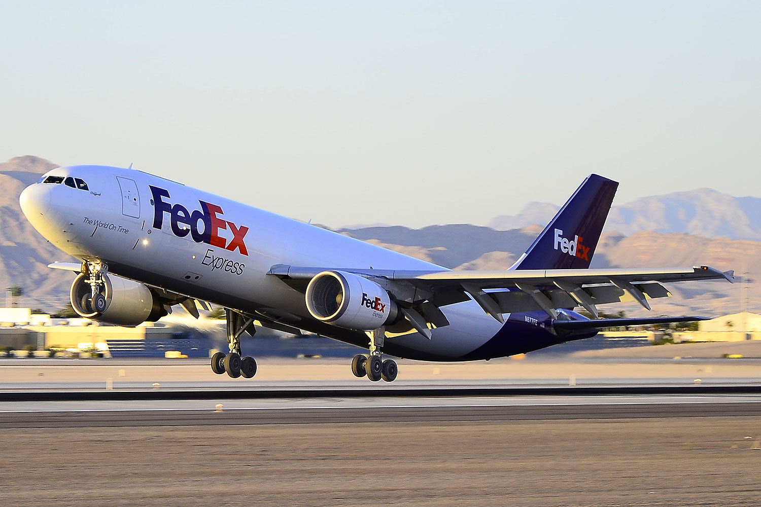 Airbus A300-600 cargueiro da FedEx