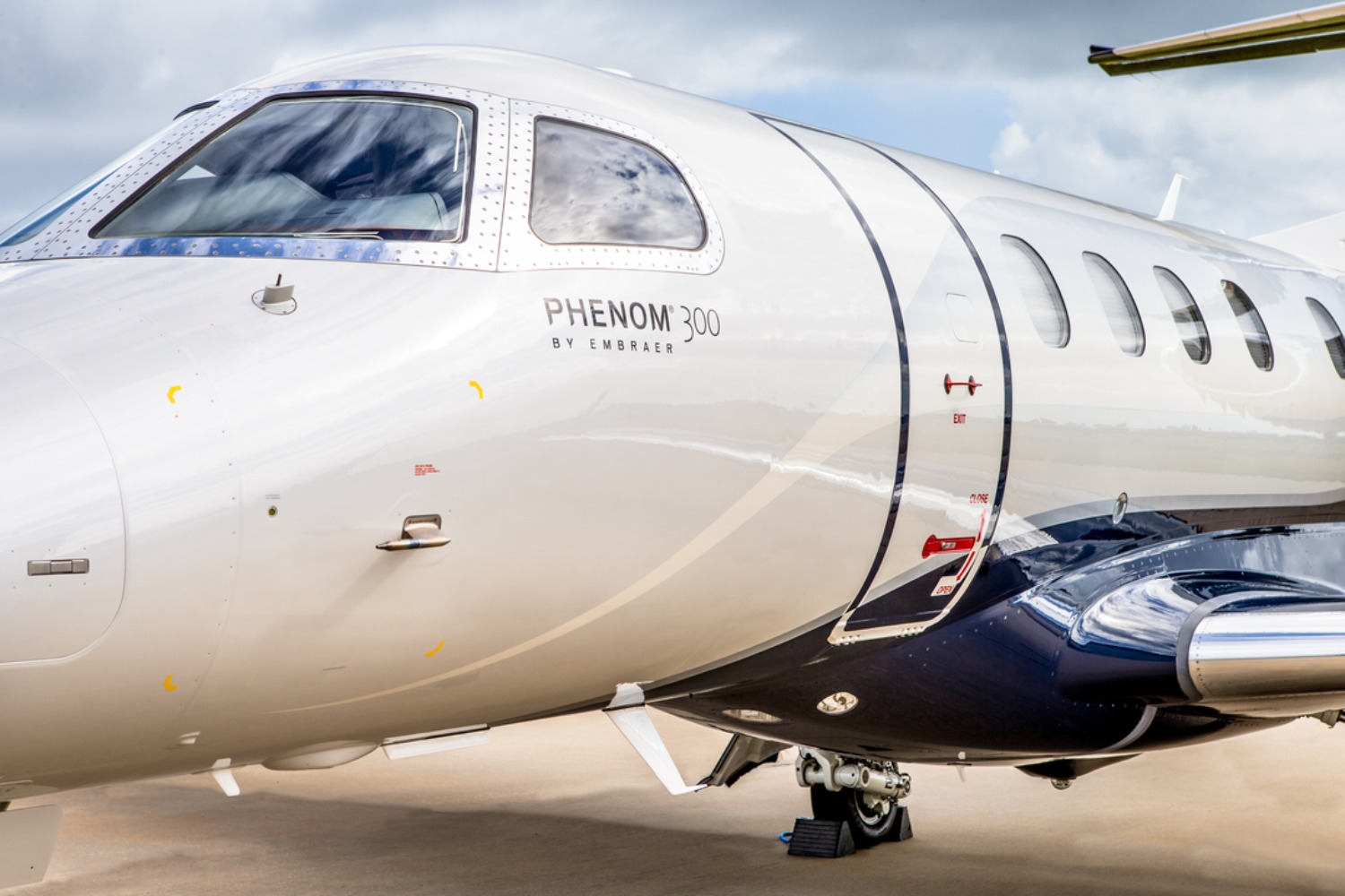 Jato executivo Phenom 300