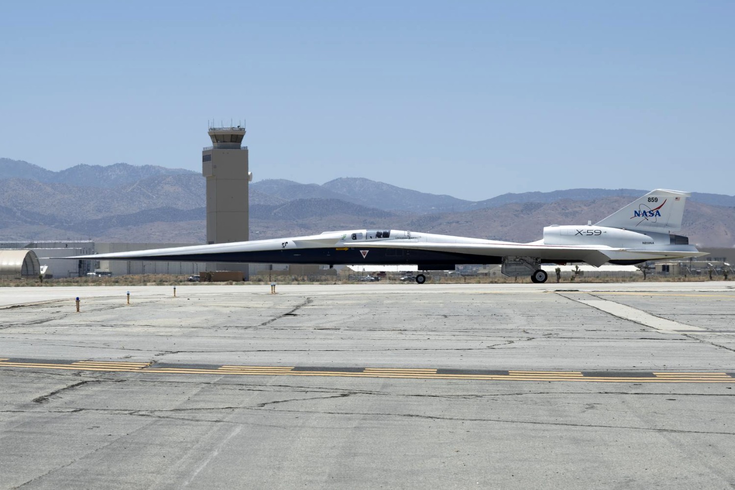 Aeronave experimental X-59 inicia primeiros testes de taxiamento