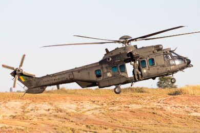 Helicóptero HM-4 Jaguar