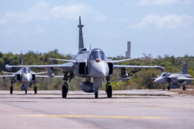 Caças F-39E Gripen