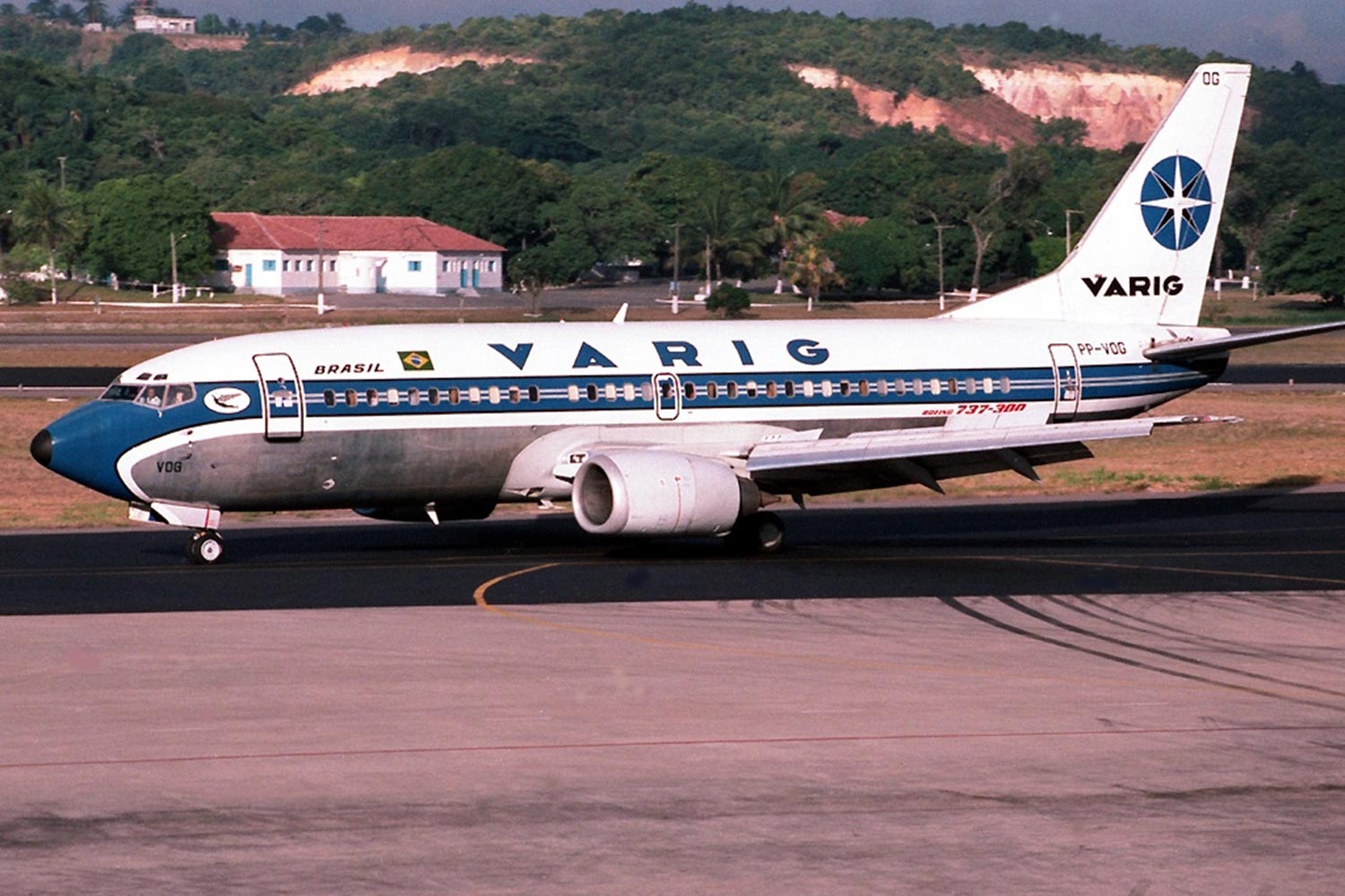 RG737