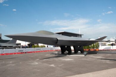 Maquete do caça FCAS em Le Bourget 2019