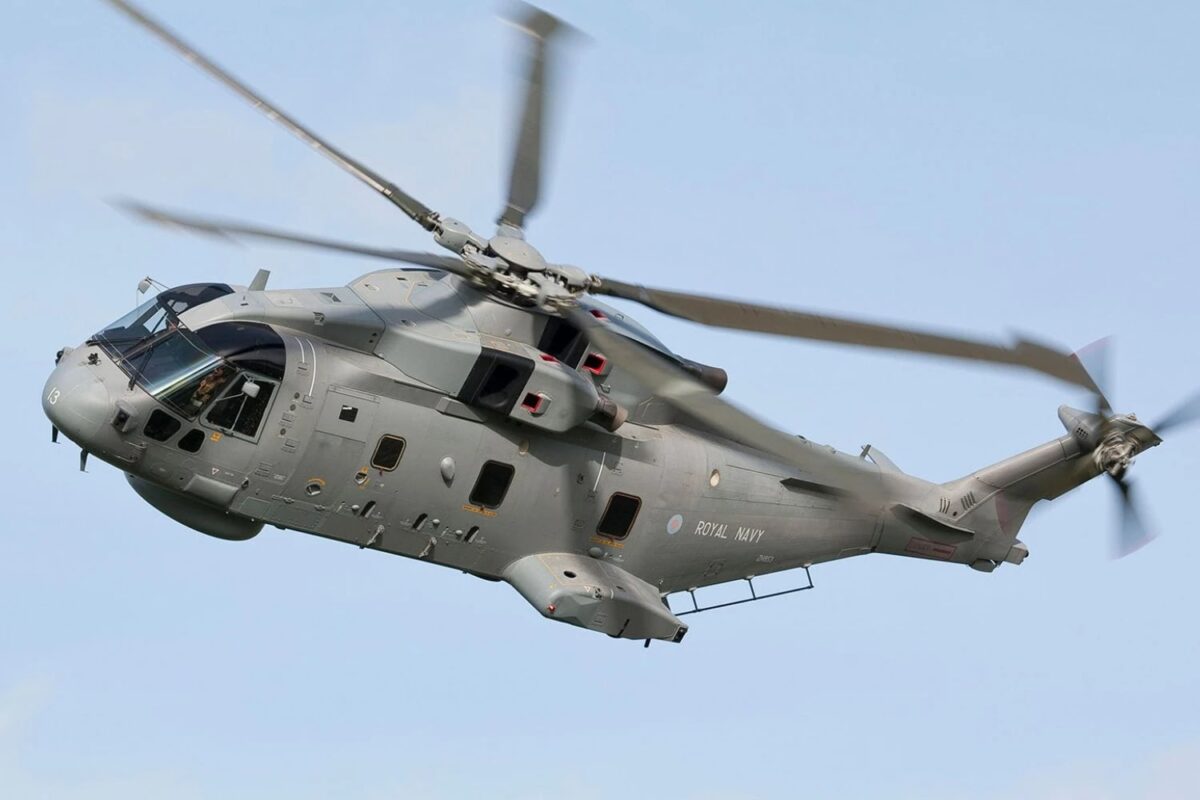 Helicóptero Merlin da Marinha Real